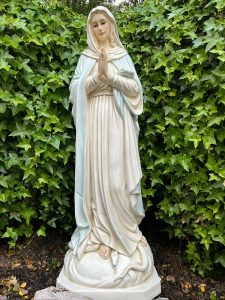 Virgen de la Misericordia 120cm color exterior