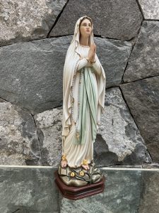 Virgen de Lourdes 42cm