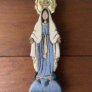 Virgen Milagrosa Huellas 32cm de pared