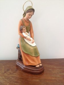Virgen del Hogar 22cm